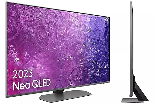 Televisor Samsung QN90C de 55 pulgadas con tecnología Quantum Matrix y pantalla Neo QLED mostrando colores intensos y alto contraste.